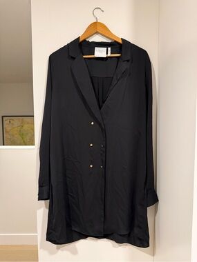 L'ACADEMIE Black Double-Breasted Tunic Blouse with Gold Buttons
